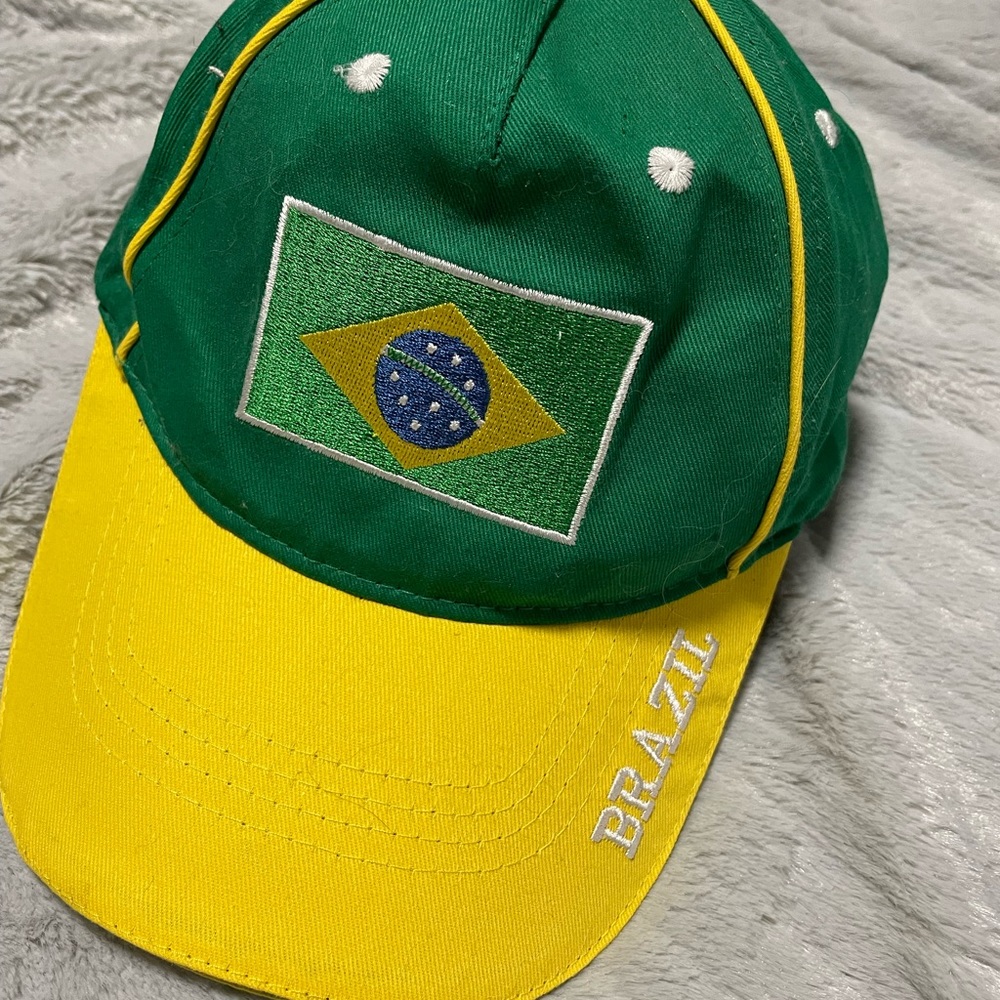 Brazil cap - Picture 2 of 4